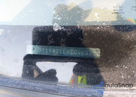 2005 Toyota Corolla Le из США, поврежденный, VIN 2T1BR32E95C464720